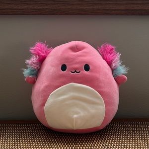 Squishmallow- Florent is an axolotl